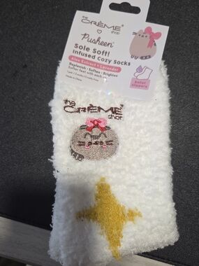 By Creme Shop Infused Cozy Socks With Aloe And Lavender